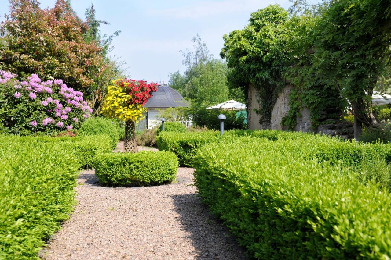 Weinromantikhotel Richtershof Mulheim an der Mosel Buitenkant foto