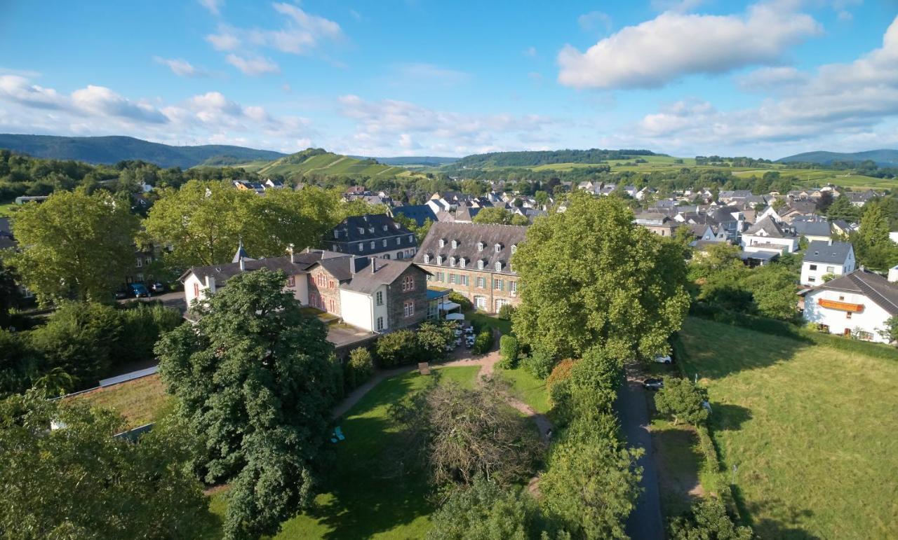 Weinromantikhotel Richtershof Mulheim an der Mosel Buitenkant foto